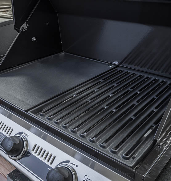 BeefEater 3000 Signature 4 Burner Built-In BBQ