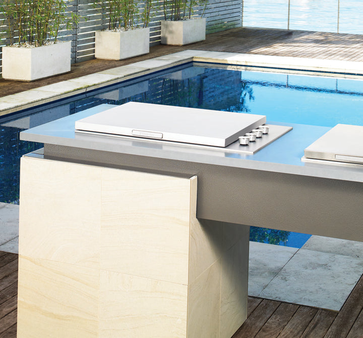 BeefEater ProLine Series - 6 Burner Flat Lid Built In BBQ